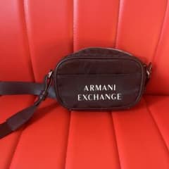 ARMANI EXCHANGE ブラックショルダーバッグのサムネイル
