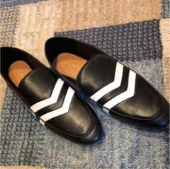 【未使用】ZARA☆ラインフラットシューズのサムネイル