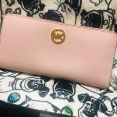 MICHEAL KORS 長財布のサムネイル