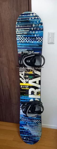 新品未使用　GRAY SHRED 154cm スノーボード　グレイ　シュレッド GRAY SNOWBOARDS グレイスノーボード SHRED シュレッド 【 スノー