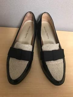 美品☆バイカラーローファー 24.5センチのサムネイル