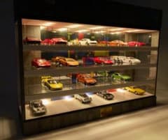 1/64展示40台！可能・モンドリアン・4層式ディスプレーBOX /ネオ