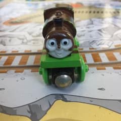 木製トーマス チョコレートパーシーのサムネイル