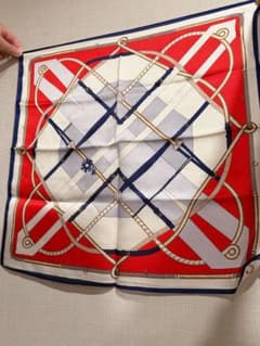 【新品】本場蘇州産 100%桑蚕シルクスカーフ 53×53 現地購入のサムネイル