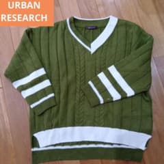 URBAN RESEARCH Vネックニット カーキのサムネイル