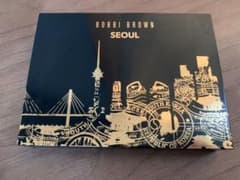 ayaさん専用　BOBBI BROWN 限定パレットのサムネイル