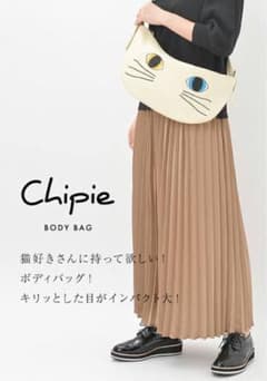 未使用！NOTRE FAVORI 猫顔 ボディバッグのサムネイル