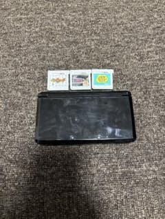 Nintendo 3DS 本体 ゲームソフト3本 充電器付きのサムネイル