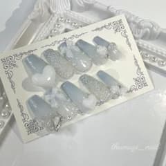 【オーダー専】 冬ネイル ネイルチップ ブルー ラメ 水色 雪 ピクシー グラデ オーダー専】 冬ネイル ネイルチップ ブルー ラメ 水色 雪 ピクシー