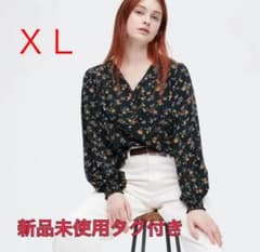 プリントＶネックブラウス　UNIQLOのサムネイル