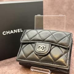 【美品】シャネル　CHANEL ラムスキン　財布　マトラッセ　三つ折りのサムネイル