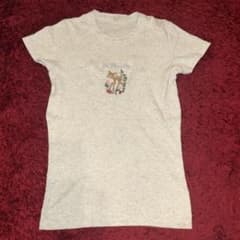 Brandy Melville バンビ刺繍 半袖Tシャツのサムネイル