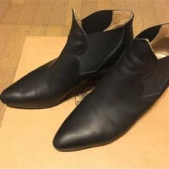 アクネ アンクルブーツのサムネイル