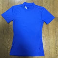 UNDERARMOUR アンダーアーマー シャツのサムネイル
