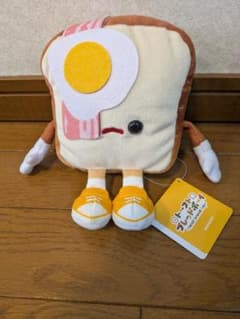 Qプラ トーストブレッドボーイ ぬいぐるみ