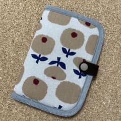 ハンドメイド お薬手帳ケース 母子手帳ケース★ナチュラル★フラワー★北欧のサムネイル