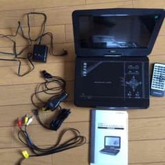 梅雨様専用 ＊美品★ポータブルDVDプレーヤーのサムネイル