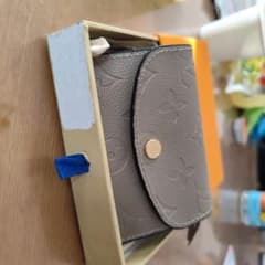 モノグラム　財布のサムネイル