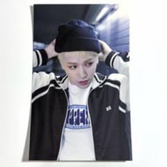 【美品】BOYNEXTDOOR ボネクド AND リウ タワレコ ステッカーのサムネイル