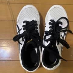 asics スパイク 陸上 21.5