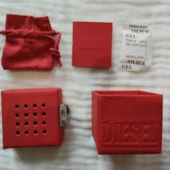 「たいし」さま専用　DIESEL ロゴピアス 片耳用 ラインストーン たいし」さま専用 DIESEL ロゴピアス 片耳用 ラインストーン - メルカリ
