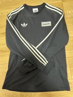 adidas × Oasis ツアー スリーストライプス 長袖T ブラックXS - メルカリ