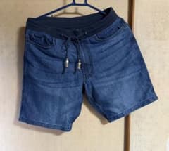 ブルー ショートデニムパンツ Sサイズのサムネイル