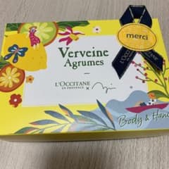 LOCCITANE  シトラスヴァーベナ　ボディ&ハンドのサムネイル