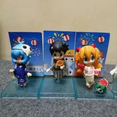 プチエヴァ、フィギュア7体のサムネイル