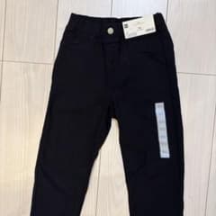 ユニクロ　ノビノビレギンスパンツ 150のサムネイル