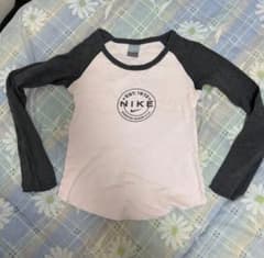 NIKE ナイキ 長袖 ラグラン Tシャツ ピンク グレーのサムネイル