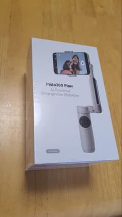 新品　Insta360 Flow　AI搭載のサムネイル