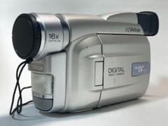 付属品充実　ビクター　ミニDV　ビデオカメラ　GR-DVF1　ムービー 付属品充実 ビクター ミニDV ビデオカメラ GR-DVF1 ムービー - メルカリ