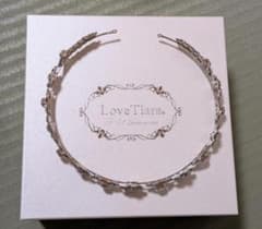 LoveTiara 花モチーフ ティアラのサムネイル