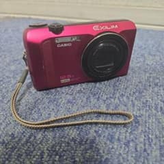 CASIO EXILIM EX-ZR200 レッド 作動確認済み カシオのサムネイル