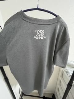 GOLD'S GYM ワンハンドレッドTシャツ M グレーのサムネイル