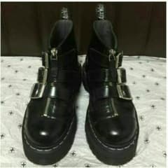 Dr.Martins アギネス コラボ 値引きしましたのサムネイル