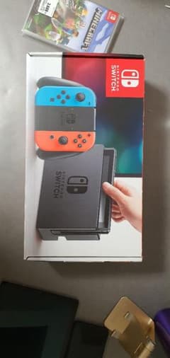 Nintendo Switch本体+５つゲームのサムネイル