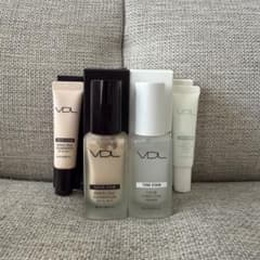 VDL プライマー00クリア30ml・ファンデーションA02・サンプルセットのサムネイル