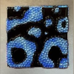 青と黒のレジンアート 絵画 キャンバスのサムネイル