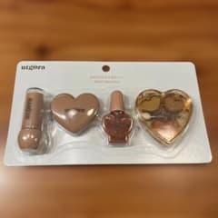 utgöra KIDSコスメ4点セット メイクアップ　スリコ　スリーコインズのサムネイル