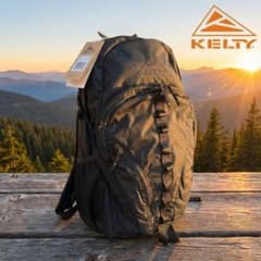 新品 定価3万 ケルティ リュック 33L PC収納 通勤　アーバンペレグリン 新品 定価3万 KELTY リュック 33L 黒 PC収納 アーバンペレグリン