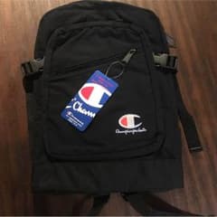送料無料❗️（チャンピオン）champion  リュック  ウィメンズのサムネイル