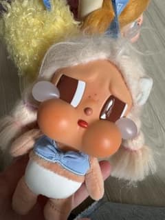 CRYBABY ぬいぐるみのサムネイル
