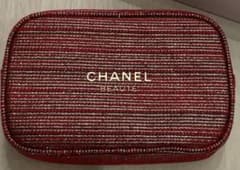 2022 CHANEL ホリデー　クリスマス限定ノベルティポーチのサムネイル