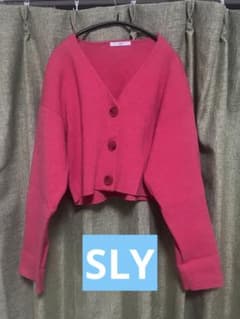 SLY  ニットジャケット　ショート丈　フリーサイズのサムネイル