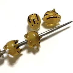 とんぼ玉　いのしし　4個　亥　干支　イノシシ