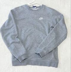 セール中 NIKE ナイキ グレー スウェットのサムネイル