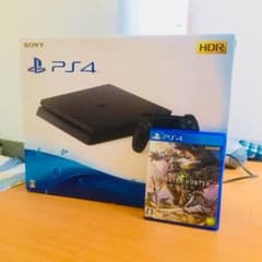 PS4 ブラック & モンハンソフトのサムネイル