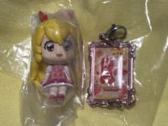 アイカツ ガチャガチャ カスタムドレスアップチャーム 星宮いちご セットのサムネイル